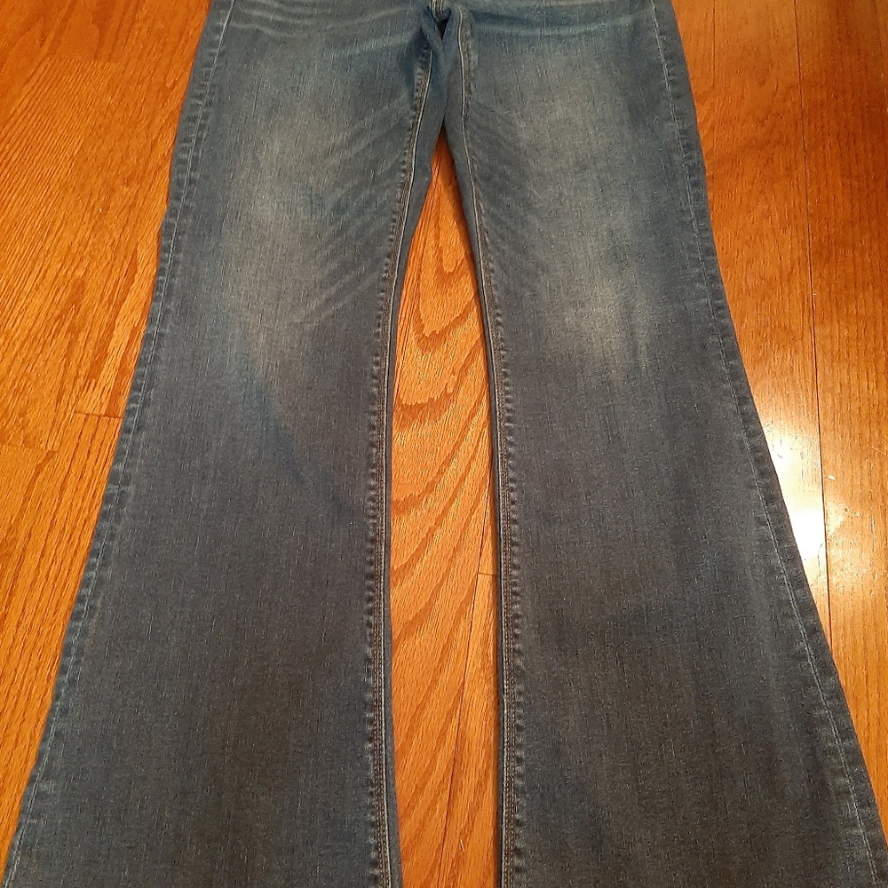 Women American Eagle Jeans Flare Legs Regular Size 8
